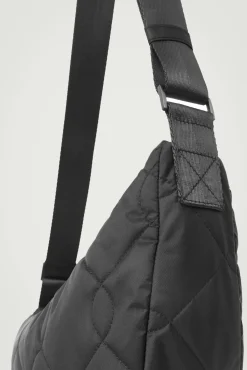 Online COS NYLONOWA PIKOWANA TORBA TYPU CROSSBODY Czarny