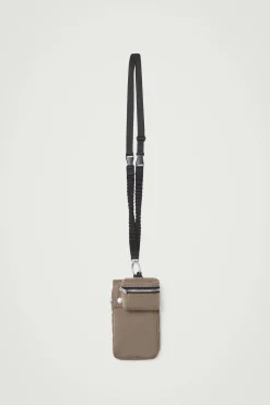 Clearance COS NYLONOWA SASZETKA NA TELEFON W STYLU UTILITY Khaki