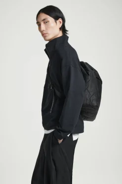 Fashion COS NYLONOWY PIKOWANY WOREK ZE SZNURKIEM Czarny