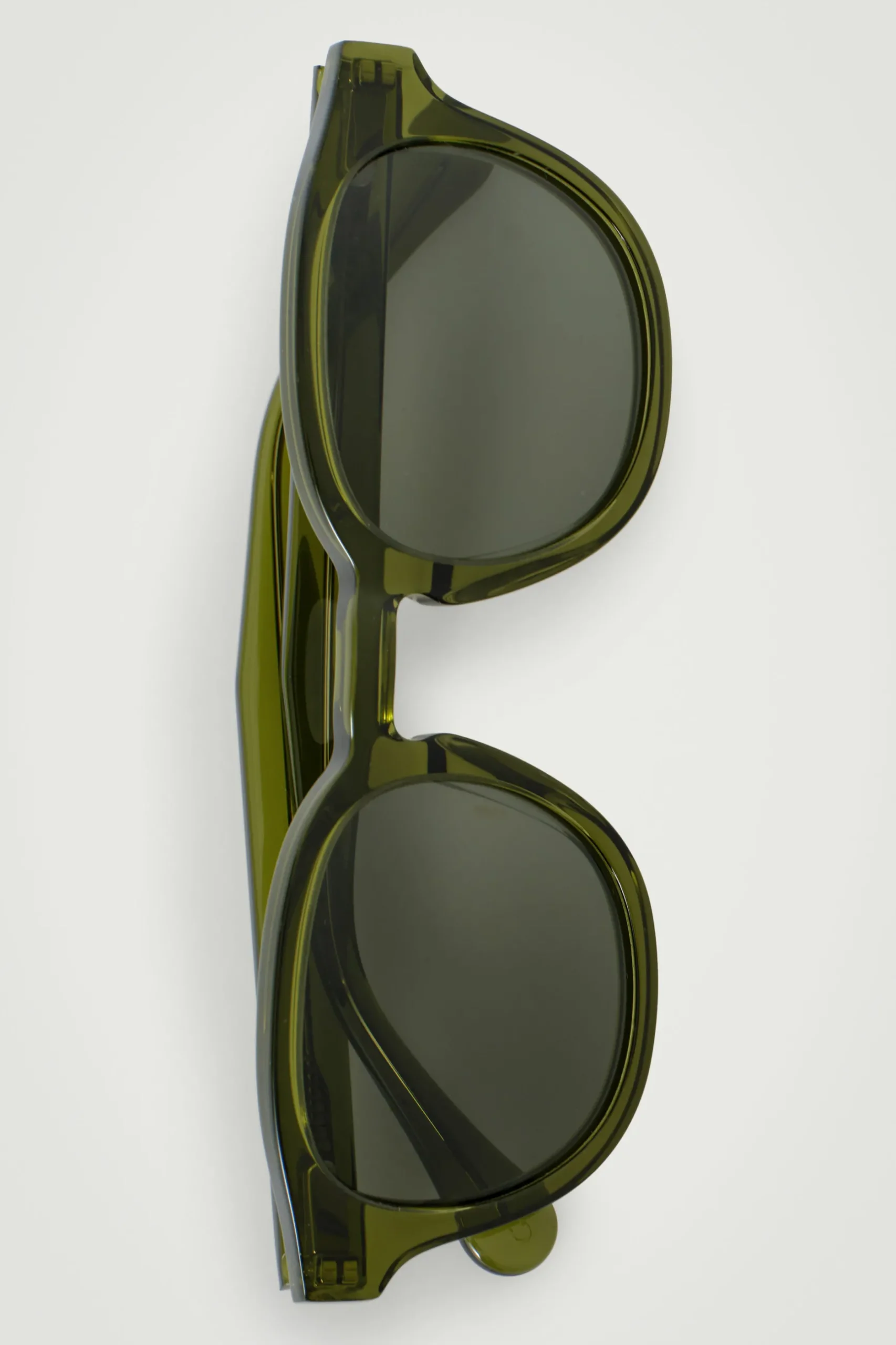 Fashion COS OKULARY PRZECIWSŁONECZNE Z OPRAWKAMI W KSZTAŁCIE D Zielony