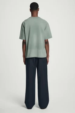 Sale COS OVERSIZE'OWY SPRANY T-SHIRT Z WYSOKIM DEKOLTEM Zielony