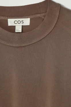 Clearance COS OVERSIZE'OWY SPRANY T-SHIRT Z WYSOKIM DEKOLTEM Brązowy