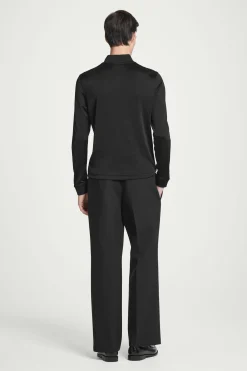 Hot COS POŁYSKUJĄCY TOP Z PÓŁGOLFEM – SLIM FIT Czarny