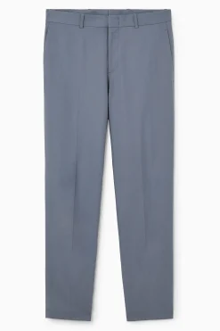 Fashion COS PROSTE ZWĘŻANE SPODNIE Z DIAGONALU – REGULAR FIT Niebieski