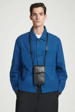 Fashion COS SKÓRZANA SASZETKA NA TELEFON TYPU CROSSBODY Czarny