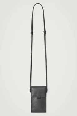 Fashion COS SKÓRZANA SASZETKA NA TELEFON TYPU CROSSBODY Czarny