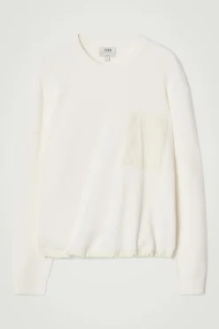 Sale COS SPADOCHRONOWY SWETER Z PRĄŻKOWANEJ DZIANINY Złamanybiały