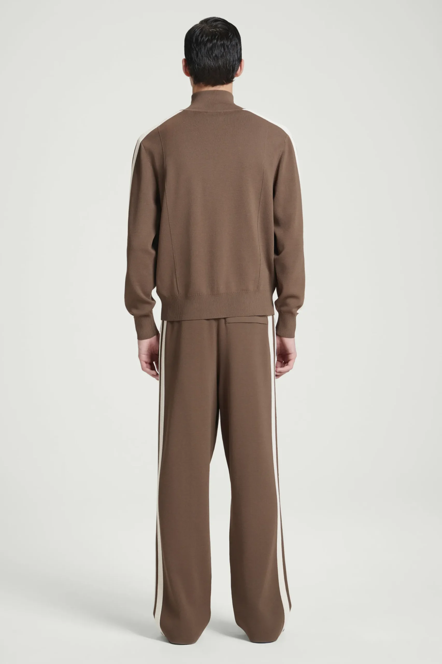 Clearance COS SPODNIE DRESOWE TYPU JOGGER Z PROSTYMI NOGAWKAMI