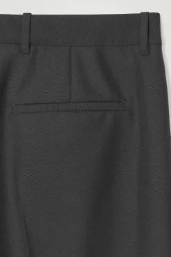 Fashion COS SPODNIE Z PROSTYMI NOGAWKAMI Z WEŁNY HOPSACK Czarny