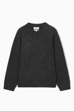 Discount COS SWETER OVERSIZE Z WEŁNĄ Z ALPAKI Czarnymelanż