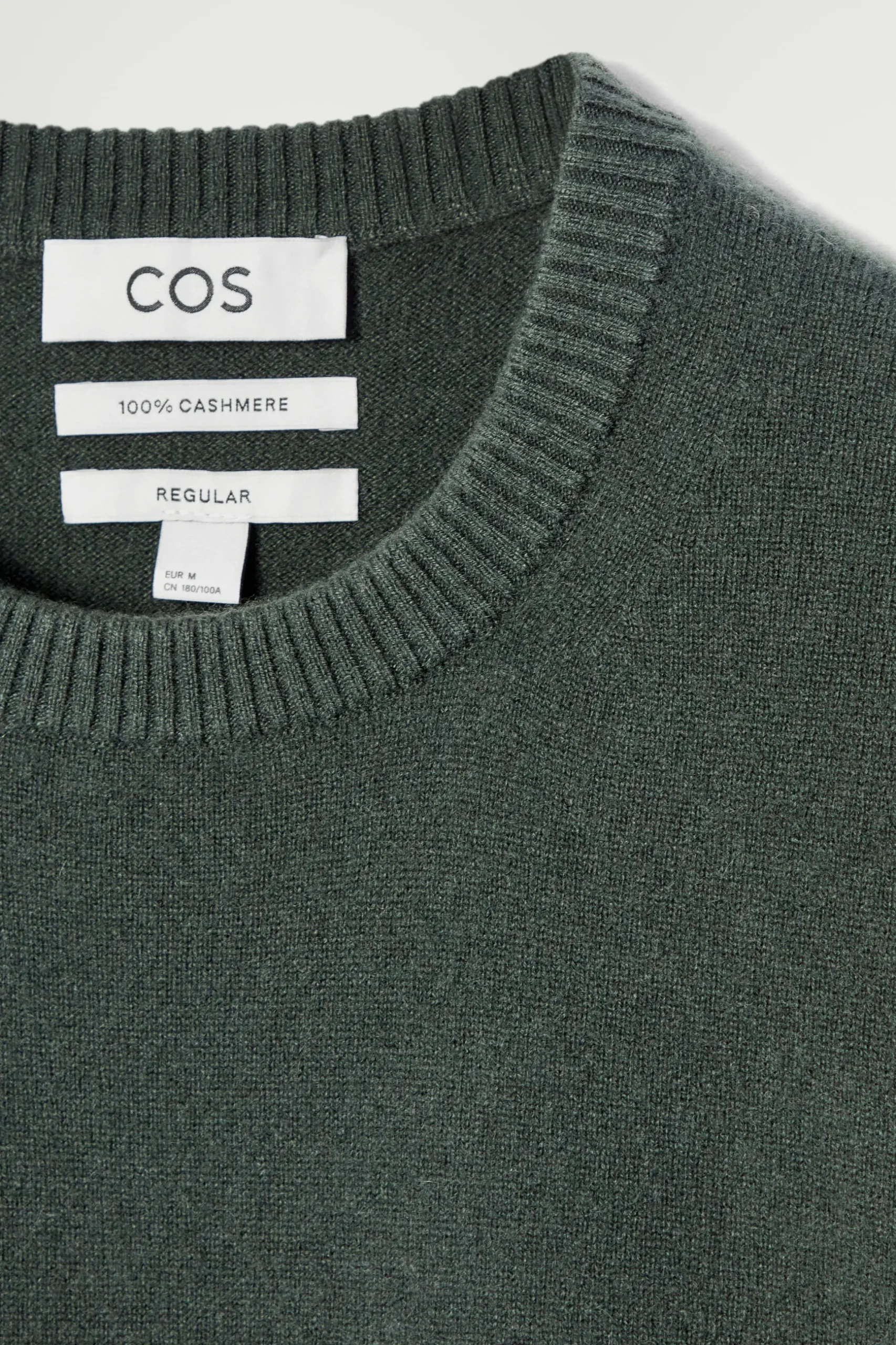 Hot COS SWETER Z CZYSTEGO KASZMIRU Ciemnozielony