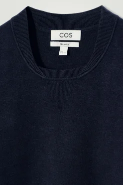 Outlet COS SWETER Z DWUSTRONNEJ DZIANINY Granatowy