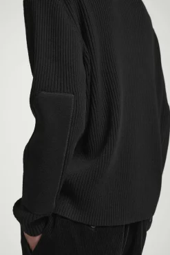 New COS SWETER Z MIESZANKI Z WEŁNĄ Z ŁATAMI Czarny