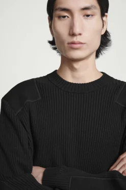 New COS SWETER Z MIESZANKI Z WEŁNĄ Z ŁATAMI Czarny
