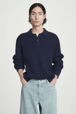 Best COS SWETER Z MIESZANKI ZE SKRĘCANEJ PRZĘDZY Z WEŁNĄ Granatowymelanż