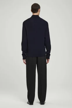 Clearance COS SWETER Z WEŁNĄ MERYNOSOWĄ Z SZALOWYM KOŁNIERZEM Granatowy