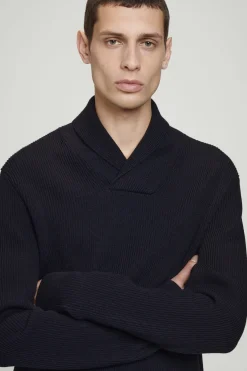 Clearance COS SWETER Z WEŁNĄ MERYNOSOWĄ Z SZALOWYM KOŁNIERZEM Granatowy