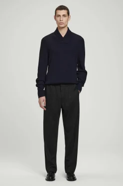 Clearance COS SWETER Z WEŁNĄ MERYNOSOWĄ Z SZALOWYM KOŁNIERZEM Granatowy