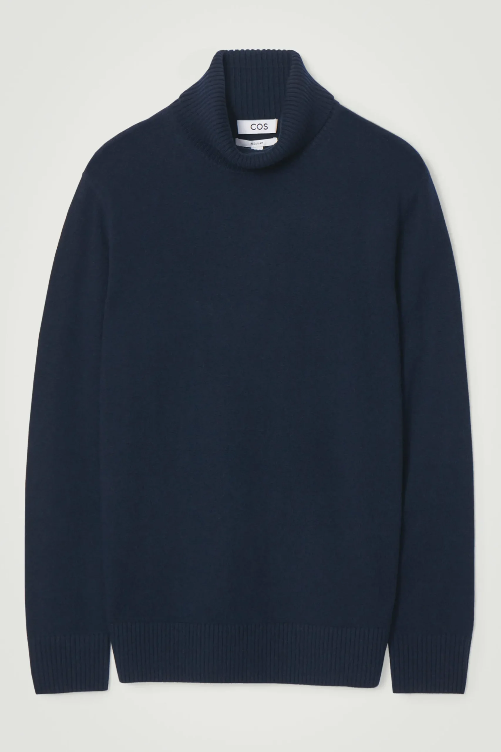 Clearance COS SWETER Z WEŁNY I KASZMIRU Z WYWIJANYM GOLFEM Granatowy