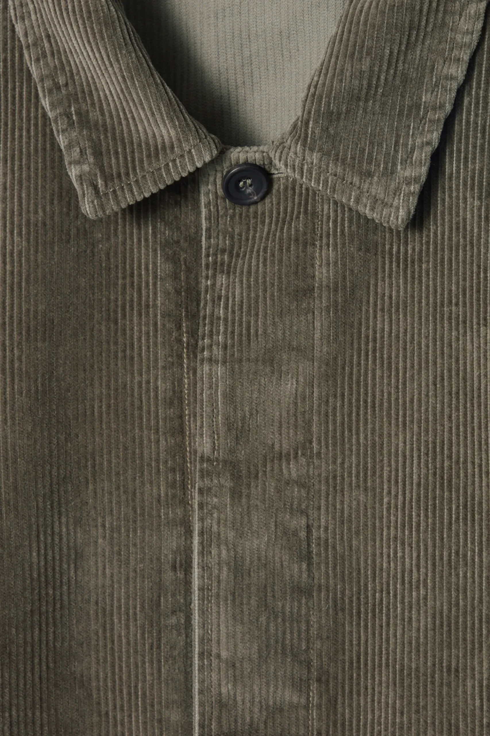 Best COS SZTRUKSOWA KOSZULA WIERZCHNIA – RELAXED FIT Ciemnykhaki