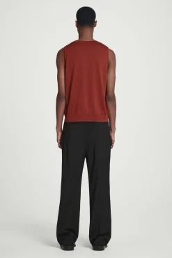 Best COS TOP BEZ RĘKAWÓW Z JEDWABIEM – RELAXED FIT Czerwony