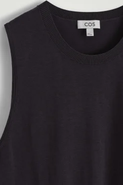 Best COS TOP BEZ RĘKAWÓW Z JEDWABIEM – RELAXED FIT Ciemnobrązowy