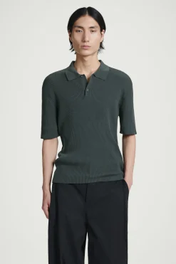 Fashion COS TOP POLO Z PRĄŻKOWANEJ DZIANINY – SLIM FIT Ciemnozielony