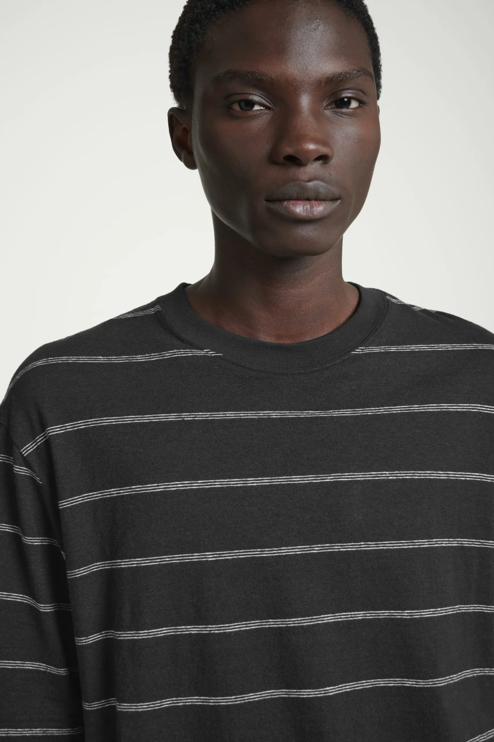 Online COS T-SHIRT Z DŻERSEJU Z KONOPI W PASKI – RELAXED FIT