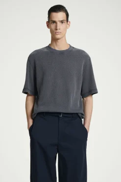 New COS T-SHIRT Z WAFLOWEGO DŻERSEJU – RELAXED FIT Granatowy