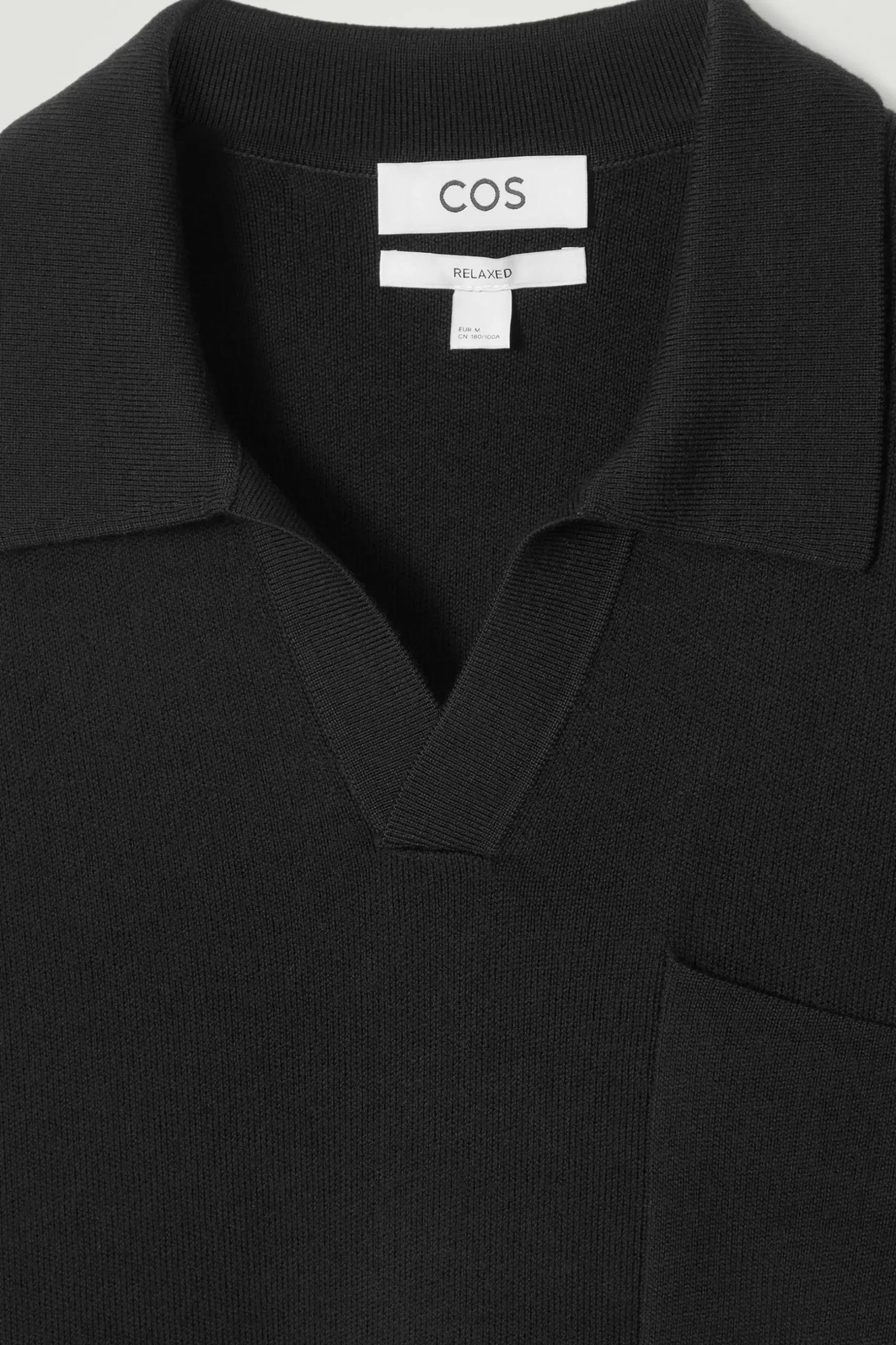 Online COS WEŁNIANA KOSZULKA POLO Z DŁUGIM RĘKAWEM Czarny