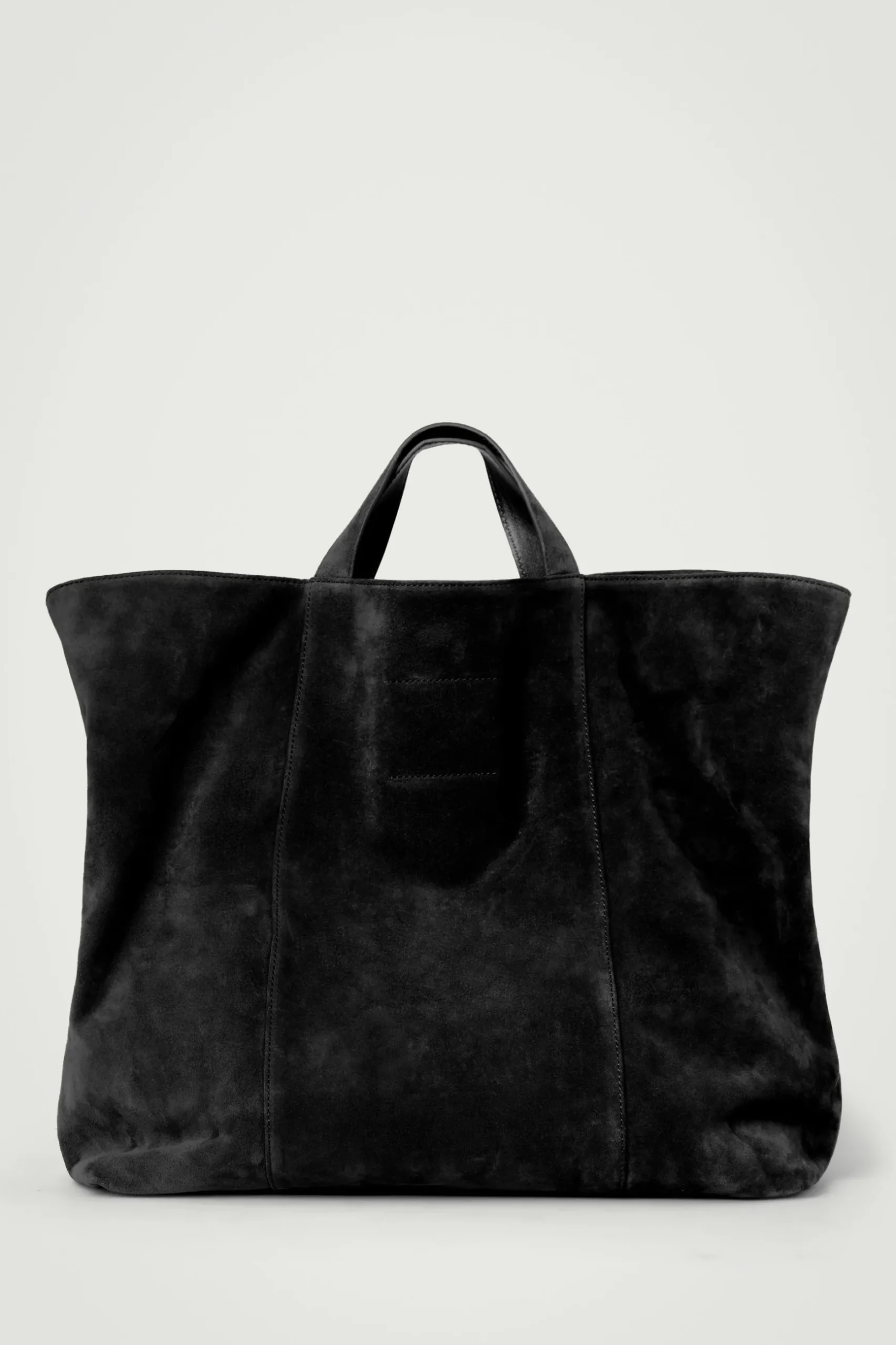 Outlet COS WIELOFUNKCYJNA TORBA ZAMSZOWA TYPU TOTE Czarny