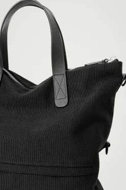 Best COS WODOODPORNA TECZKA TYPU CROSSBODY Czarny