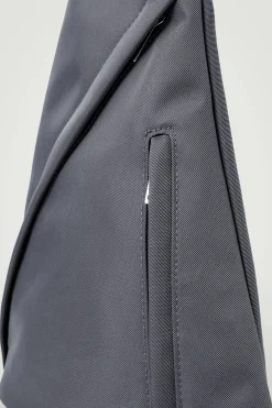 Best COS WODOODPORNA TORBA „SLING” TYPU CROSSBODY Z NYLONEM Szary