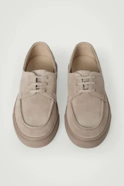 Sale COS ZAMSZOWE BUTY ŻEGLARSKIE Piaskowybrąz