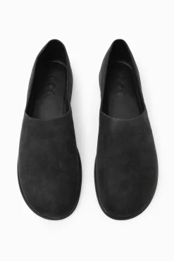 Hot COS ZAMSZOWE LOAFERSY Ciemnoszary