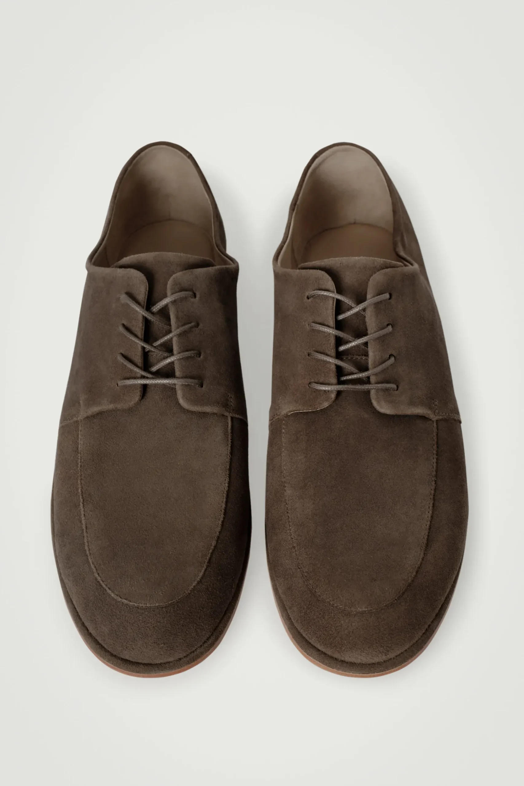 Clearance COS ZAMSZOWE PÓŁBUTY DERBY Khaki