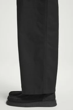 Hot COS ZAMSZOWE TRZEWIKI TYPU DESERT BOOTS Czarny