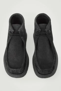 Hot COS ZAMSZOWE TRZEWIKI TYPU DESERT BOOTS Czarny