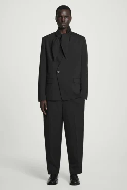 Outlet COS ZWĘŻANE SPODNIE Z WEŁNY HOPSACK – RELAXED FIT Czarny